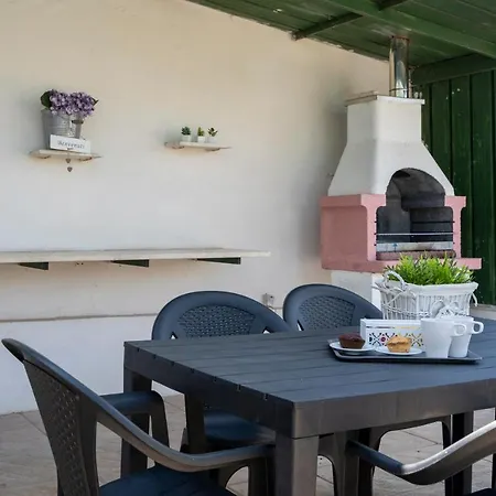 Guesthost - Trullo Grecla With Pool And Parking Dom wakacyjny Martina Franca