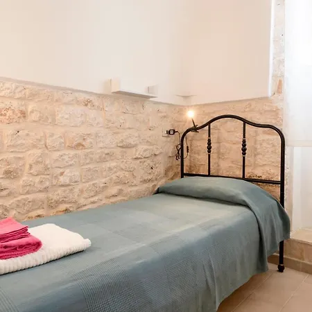 Trullo Grecla With Pool And Parking