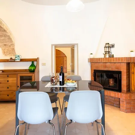 Guesthost - Trullo Grecla With Pool And Parking مارتينا فرانكا