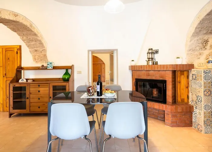 Trullo Grecla With Pool And Parking マルティナ・フランカ